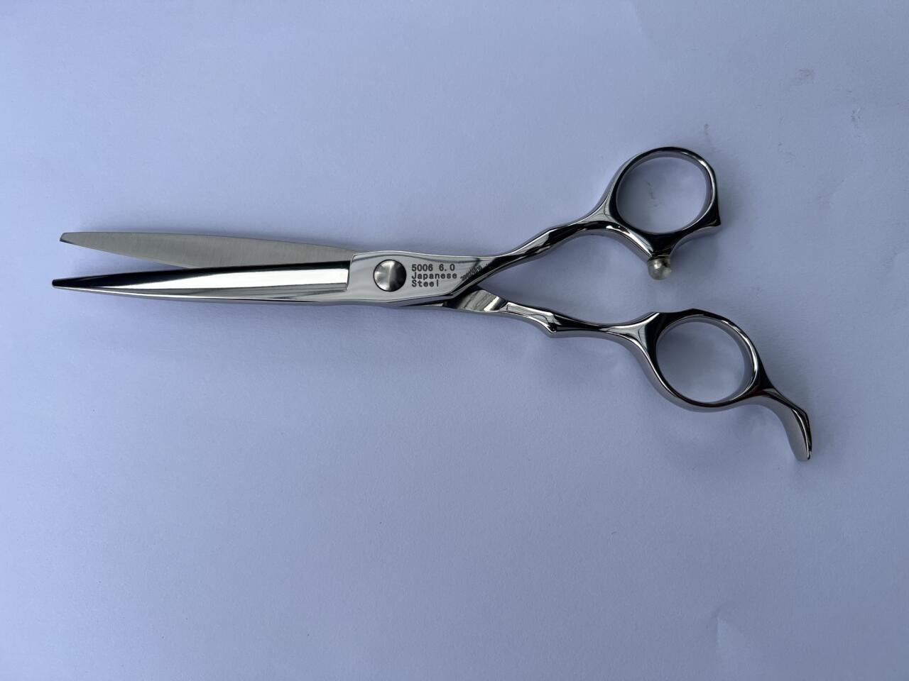 Krazor Japanese Steel Barber Scissor 5006-6.0' - Image 2